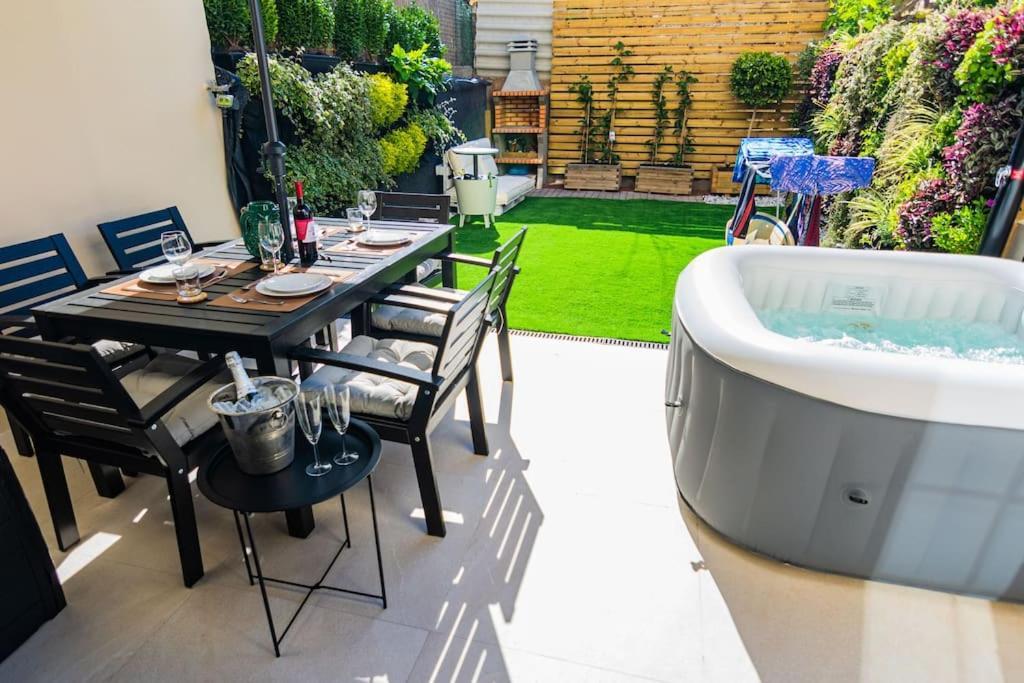 Relaxing Garden Los Cristianos Con Jacuzzi Y Barbacoa Arona  Dış mekan fotoğraf
